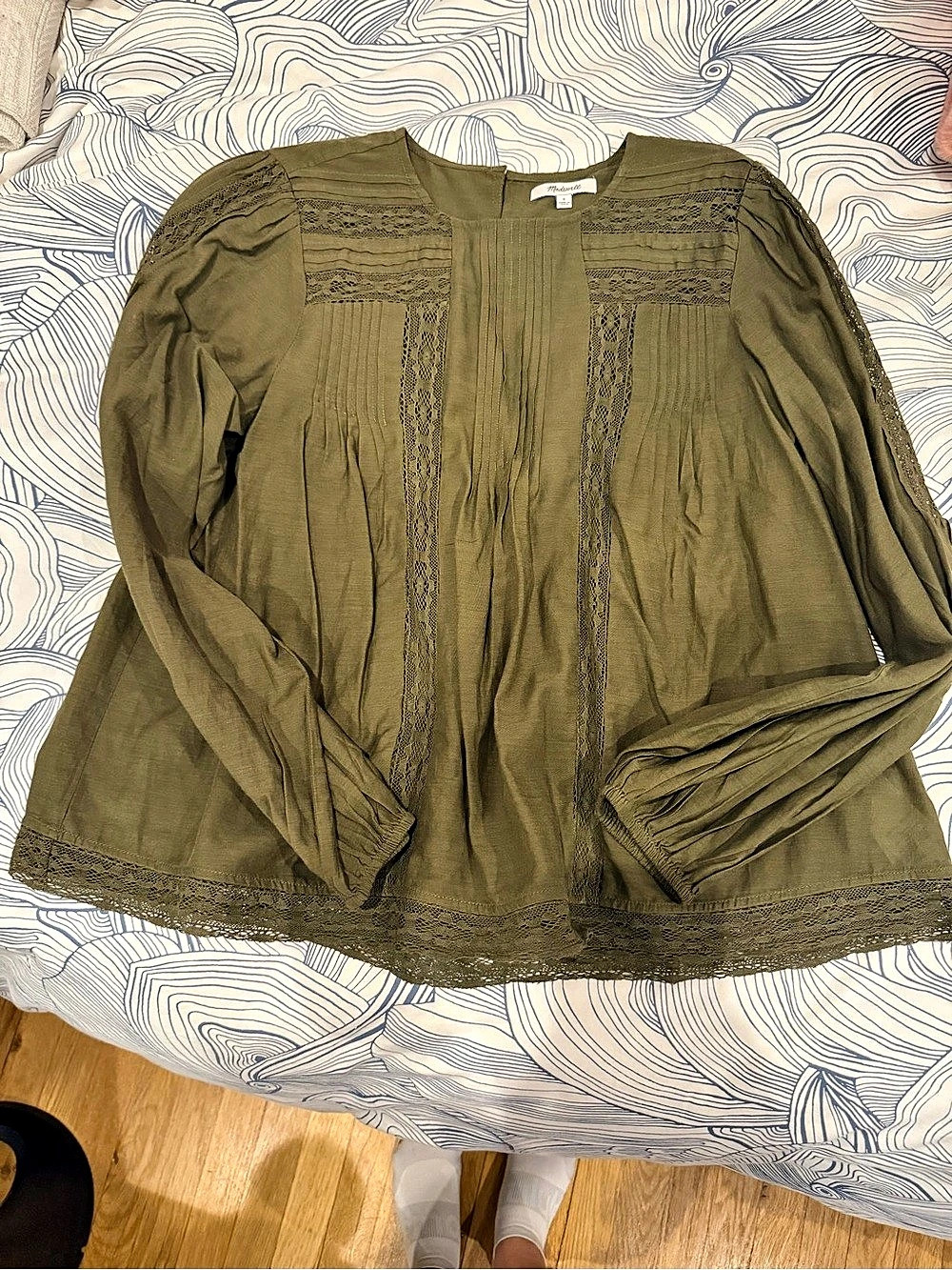 Madewell Lace-Insert Pintucked Long-Sleeve Top Green